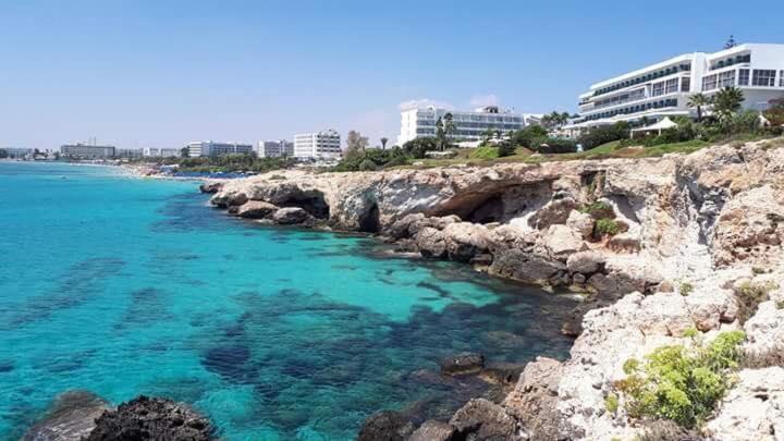 Sunrise Villa Ayia Napa Bagian luar foto